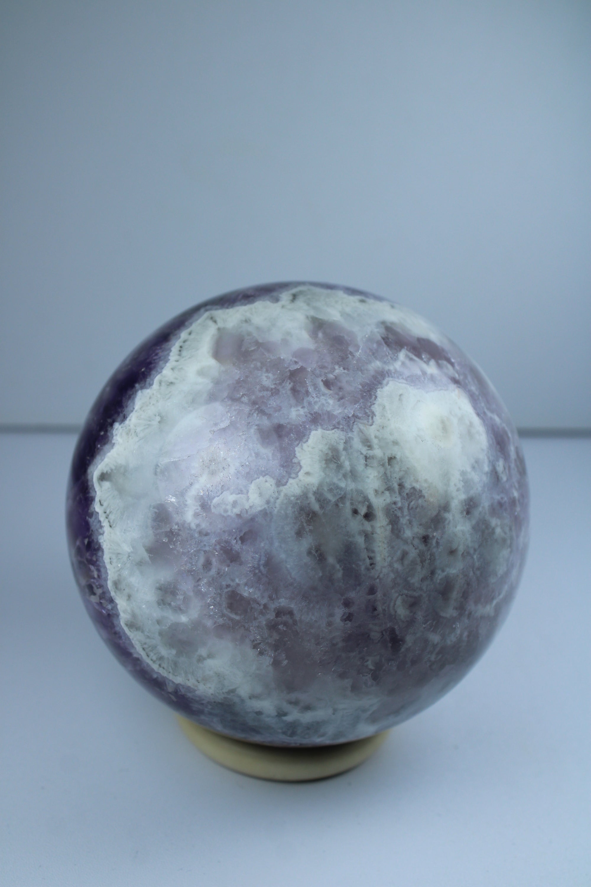 XL Chevron amethist sphere