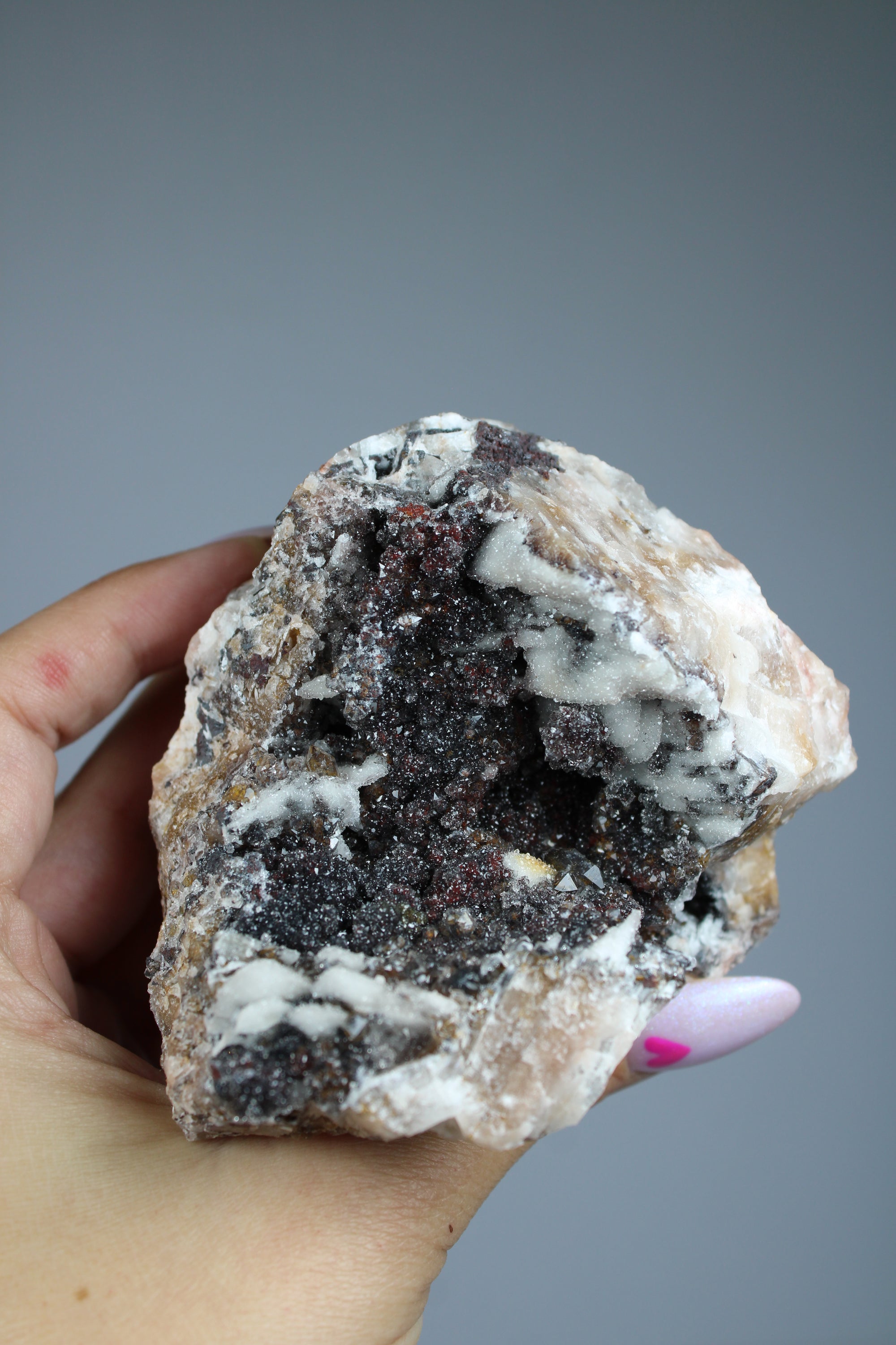 Manganese quartz cluster (zeldzaam)