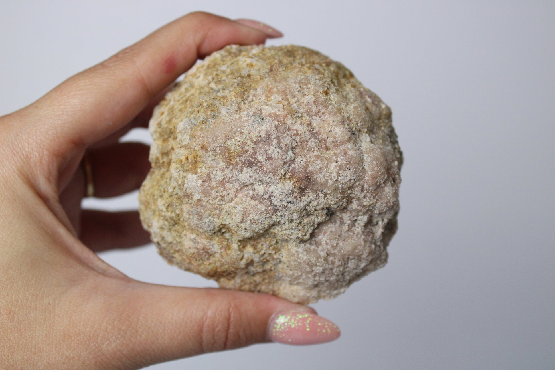 Roze amethist geode - Gemstone Dreams