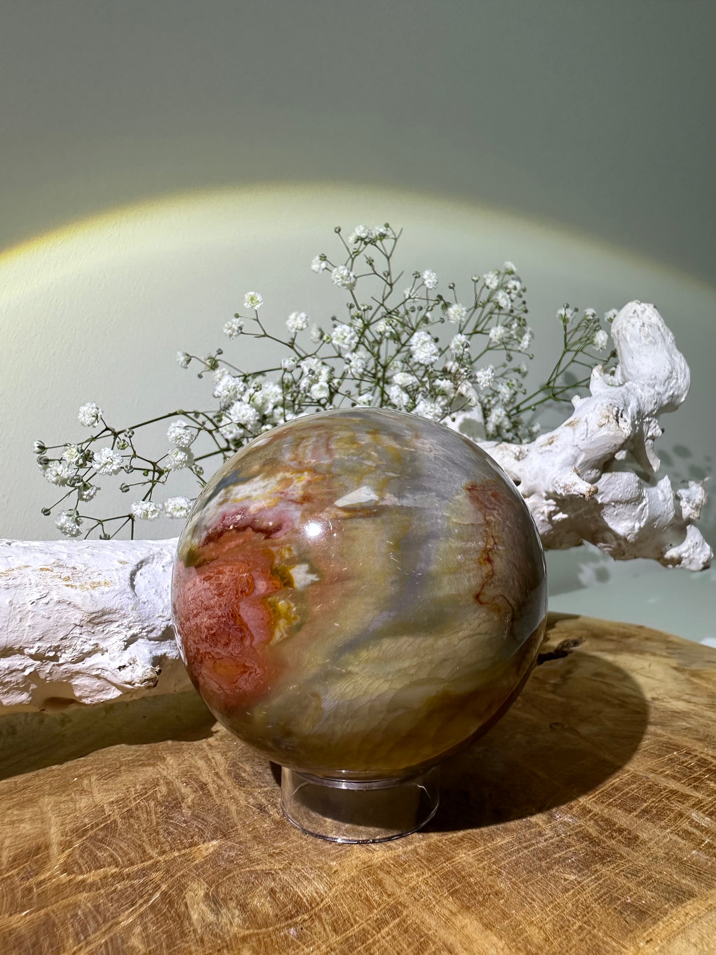 Polychroom jaspis sphere