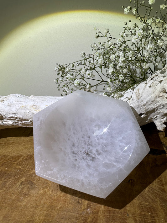 Seleniet oplaadschaaltje hexagon - Gemstone Dreams