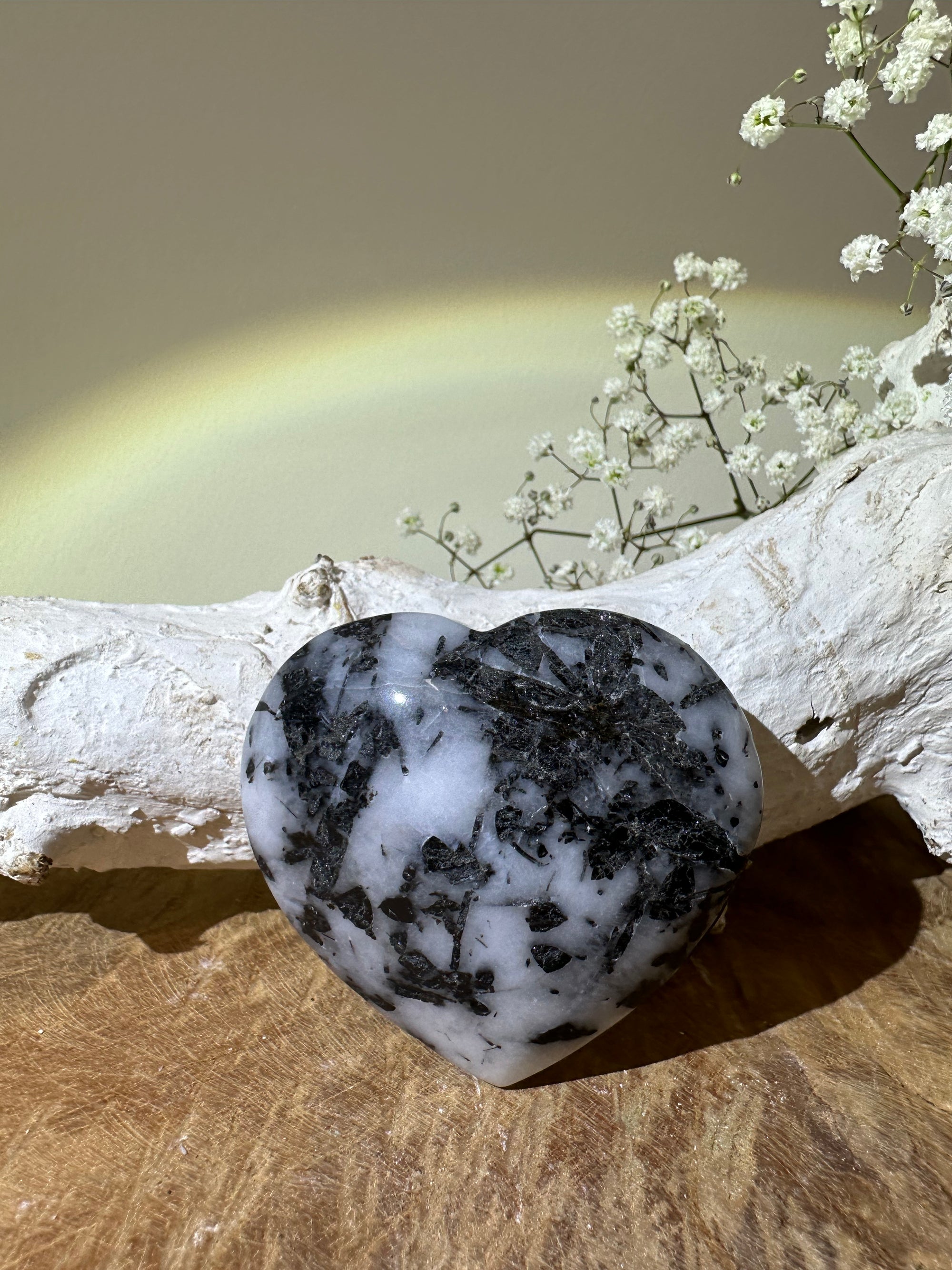 Toermalijnkwarts hart - Gemstone Dreams
